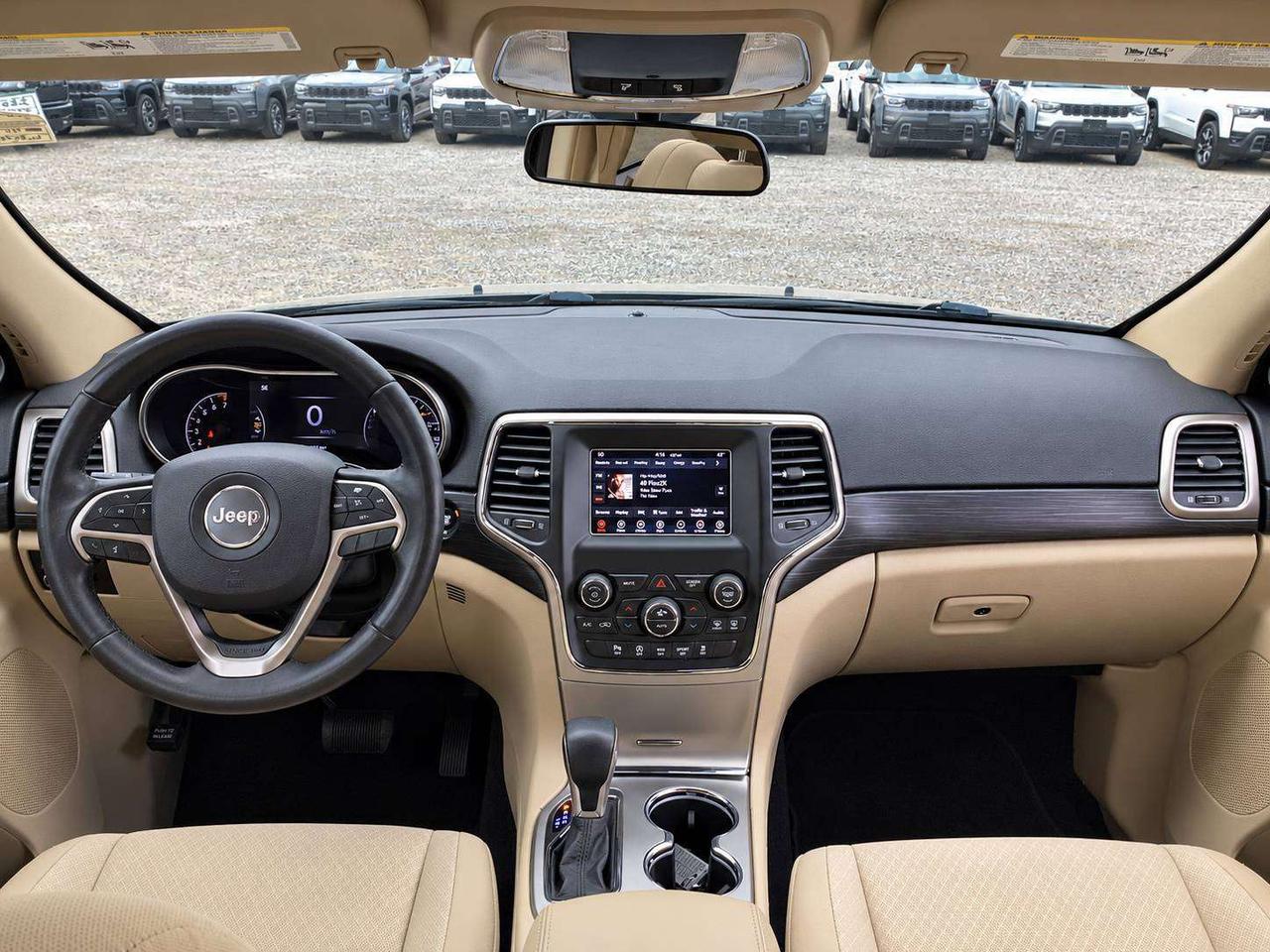 2019 Jeep Grand Cherokee Laredo | Certified | CarPlay | Blind Spot | 4X4 Photo