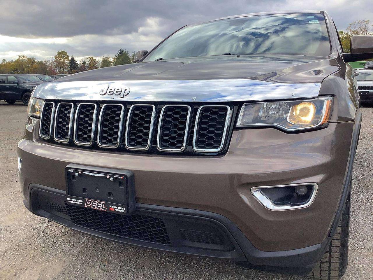 2019 Jeep Grand Cherokee Laredo | Certified | CarPlay | Blind Spot | 4X4 Photo
