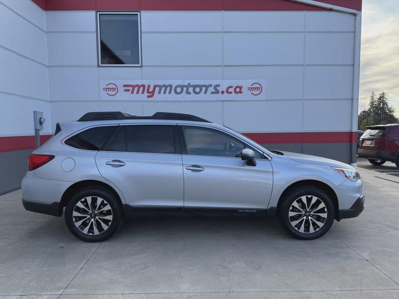 2016 Subaru Outback 2.5i w/Limited Pkg | LOW KMS | AWD | Automatic | Alloy Wheels | Leather Seats | Heated Seats | Sunroof | Navigation Photo
