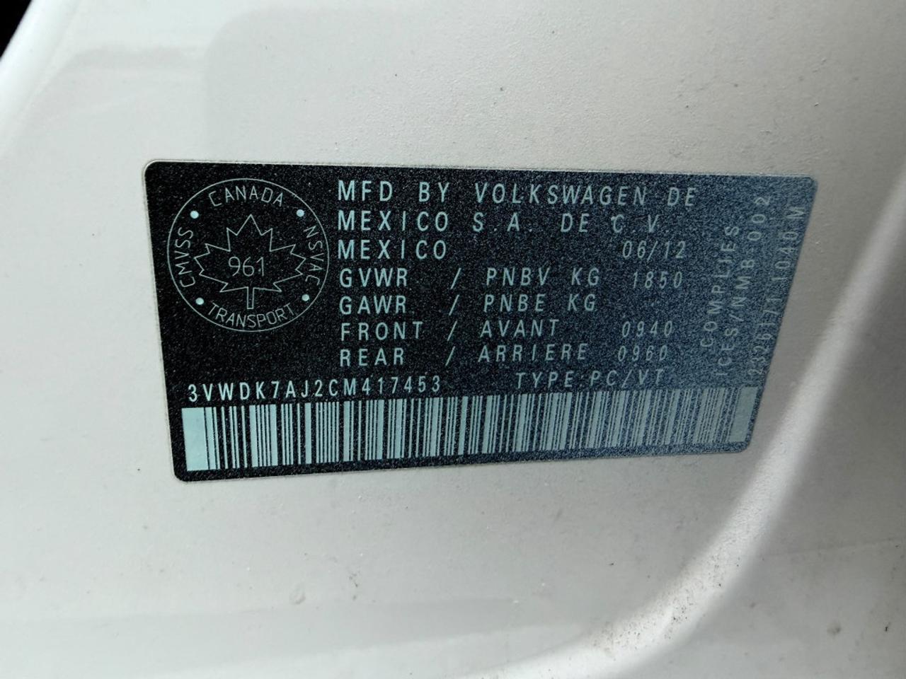 2012 Volkswagen Jetta 4dr 2.0L Auto Comfortline Photo