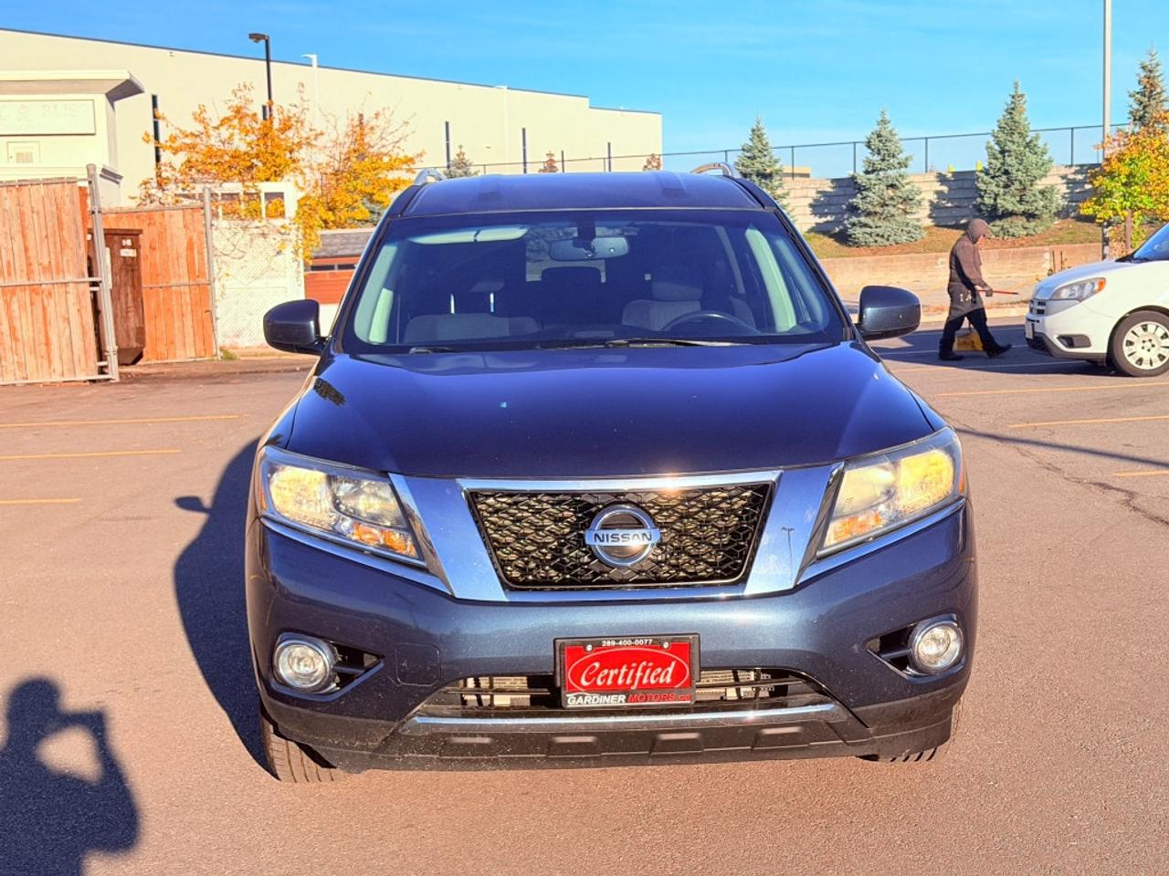 2015 Nissan Pathfinder Auto, 4WD, 3.5L 6cyl, Photo5