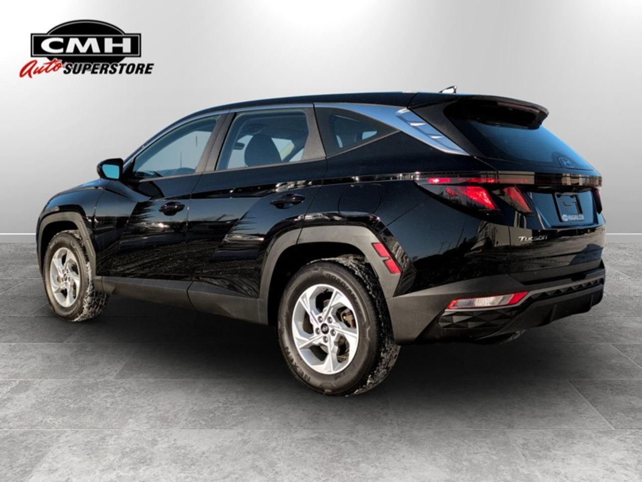 2022 Hyundai Tucson Essential Photo1