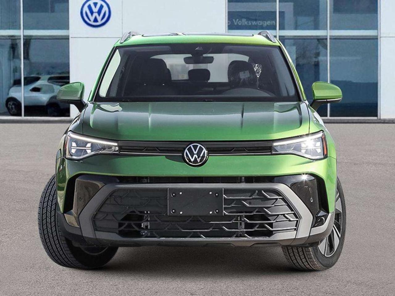2027 Volkswagen Taos Comfortline 4Motion Photo5