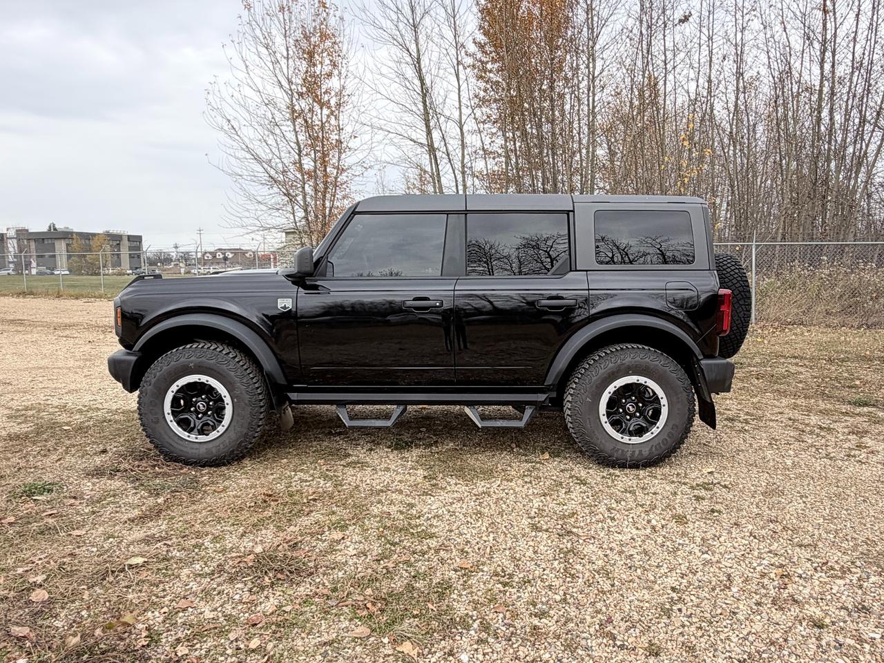 2024 Ford Bronco Big Bend Photo1