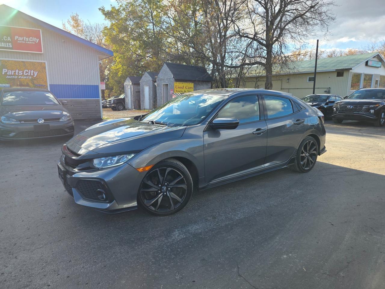 2017 Honda Civic Sport Photo