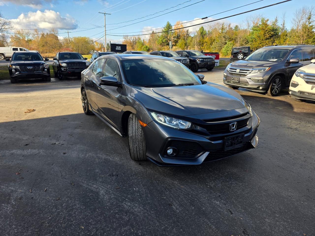 2017 Honda Civic Sport Photo