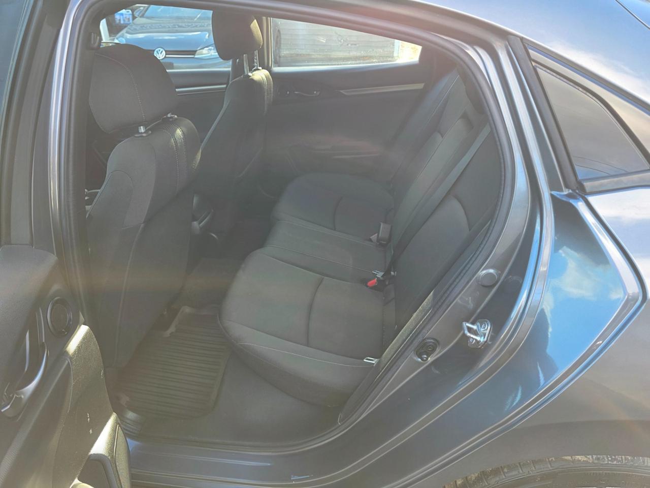 2017 Honda Civic Sport Photo