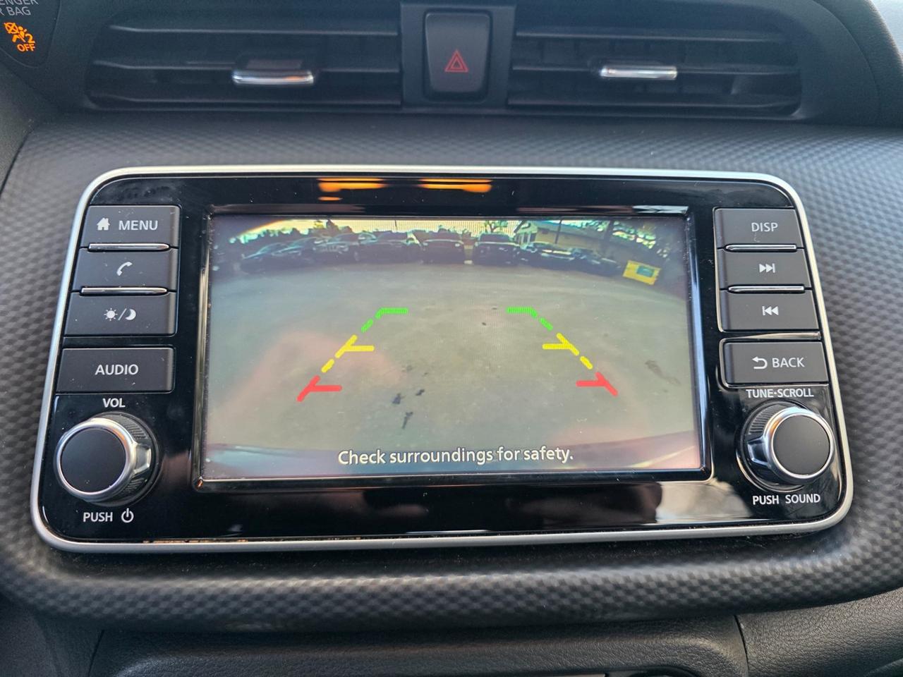 2022 Nissan Kicks S Photo