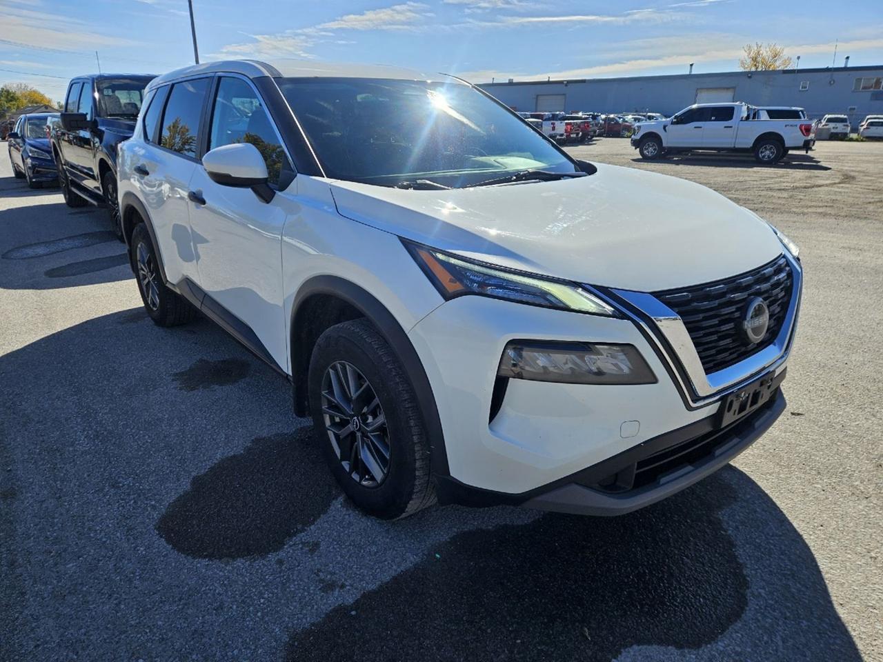 2022 Nissan Rogue S Photo