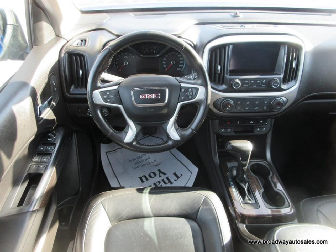 2018 GMC Canyon GREAT VALUE SLT-EDITION 5 PASSENGER 3.6L - V6.. 4X4.. CREW-CAB.. SHORTY.. LEATHER.. HEATED SEATS.. BACK-UP CAMERA.. BLUETOOTH SYSTEM.. Photo