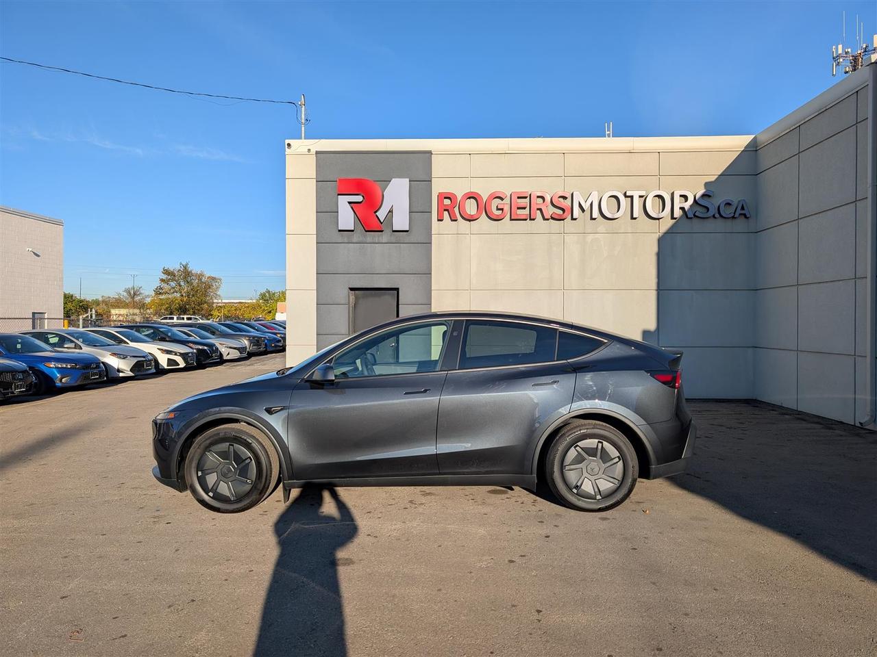 2026 Tesla Model Y  Photo