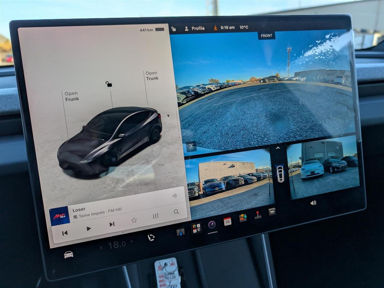 2026 Tesla Model Y  Photo
