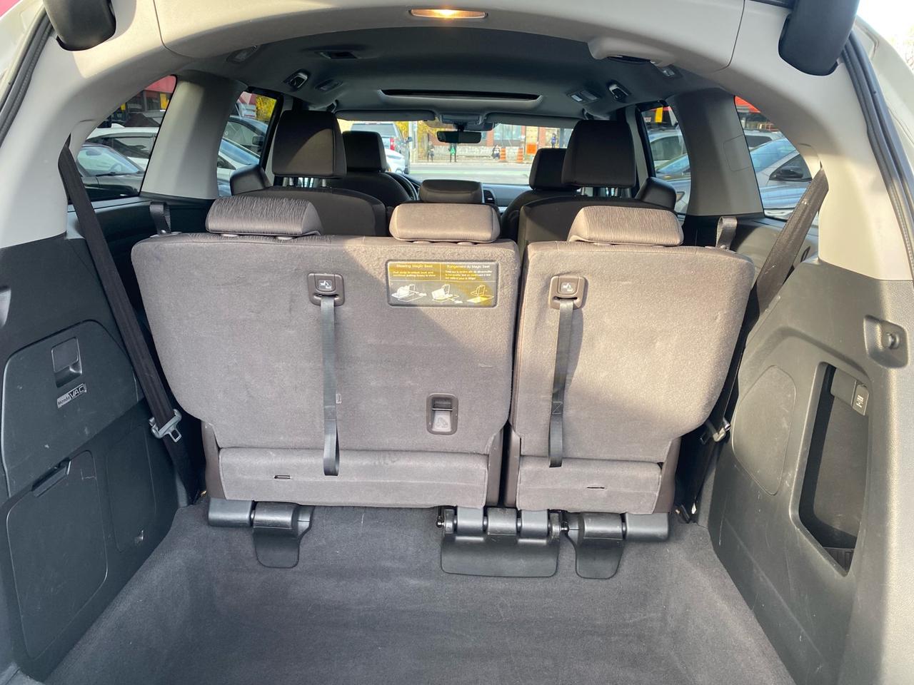 2018 Honda Odyssey EX | 8 Passenger | Sunroof | Power Sliding Doors Photo