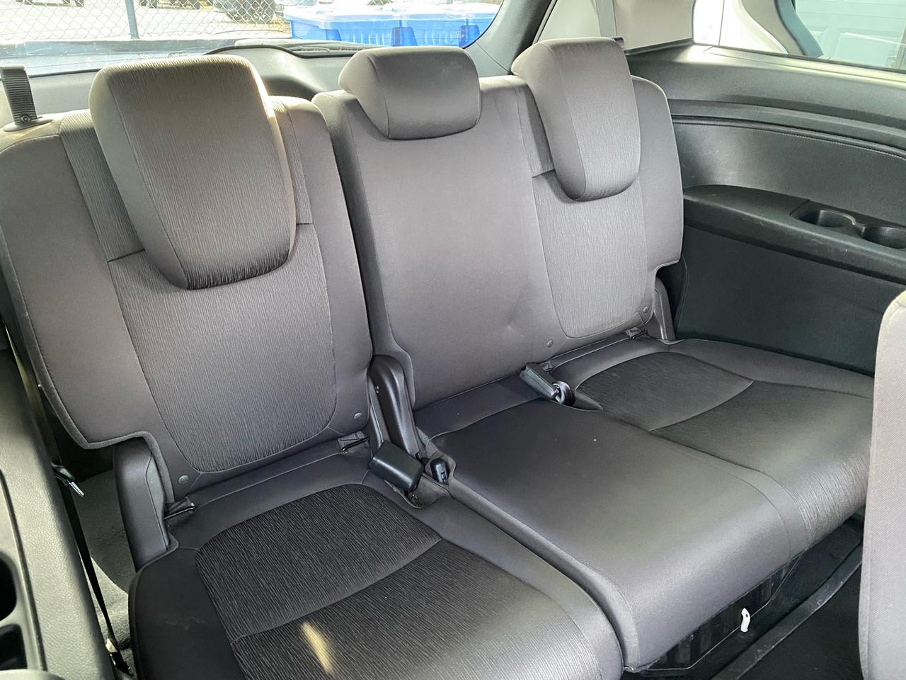 2018 Honda Odyssey EX | 8 Passenger | Sunroof | Power Sliding Doors Photo
