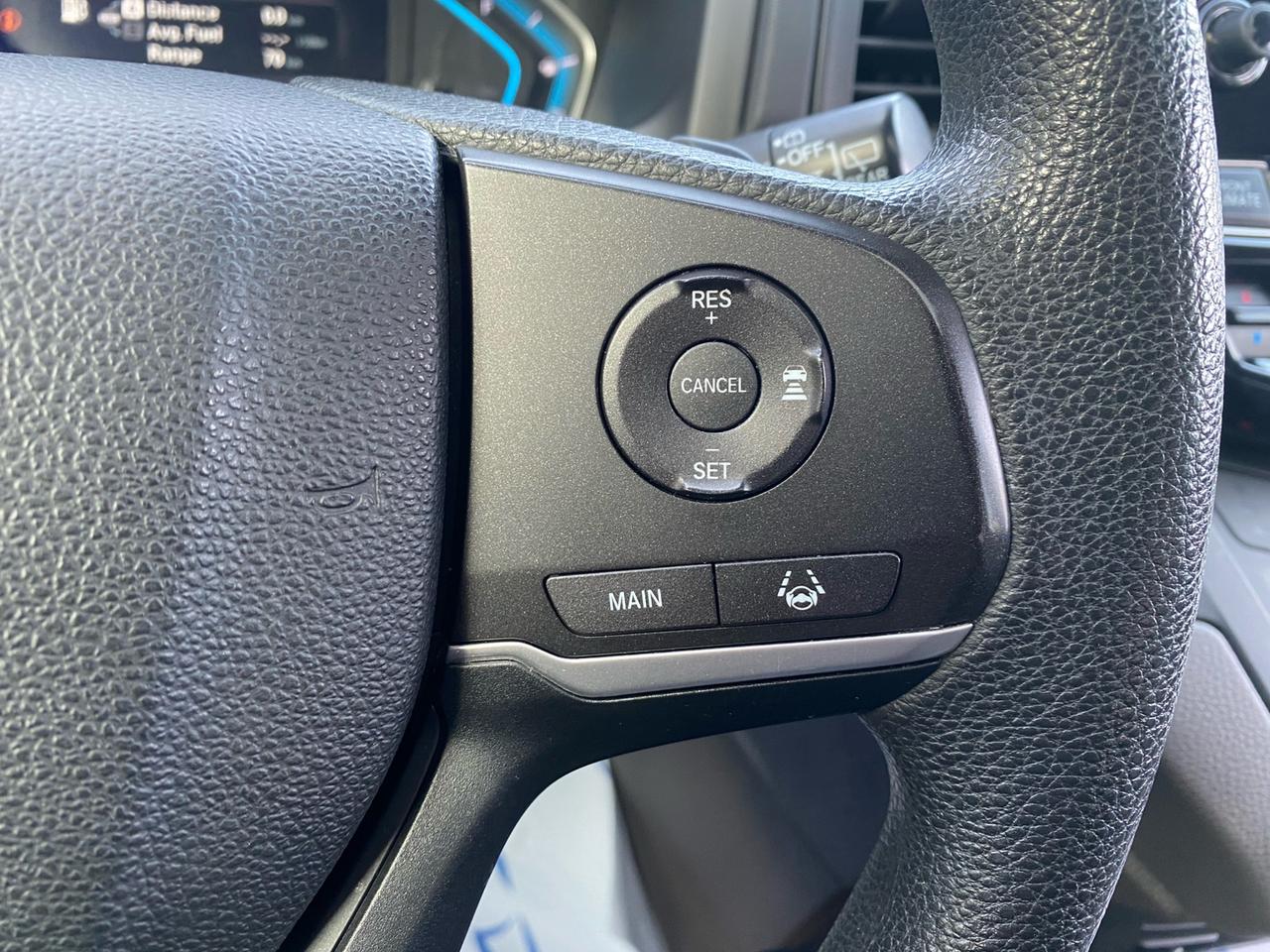 2018 Honda Odyssey EX | 8 Passenger | Sunroof | Power Sliding Doors Photo