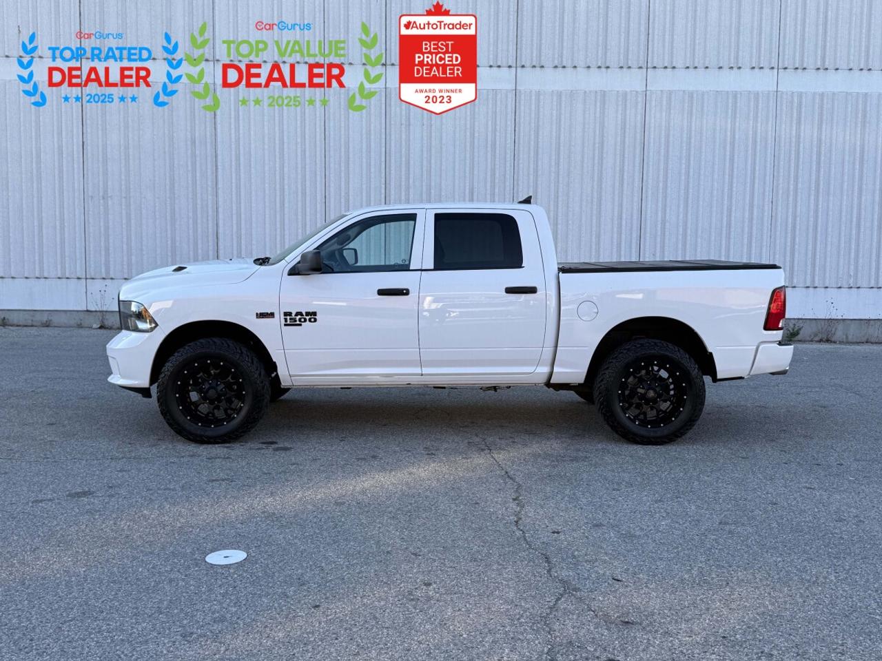 2019 RAM 1500 Classic EXPRESS NIGHT EDITION | LIFTED | ONE OWNER | REAR CAMERA Photo