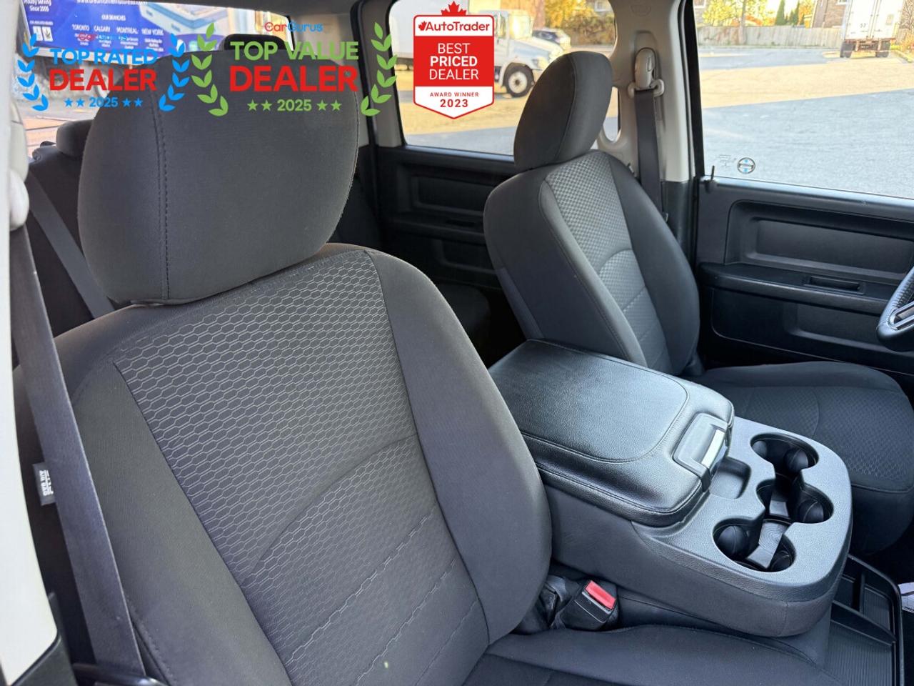 2019 RAM 1500 Classic EXPRESS NIGHT EDITION | LIFTED | ONE OWNER | REAR CAMERA Photo