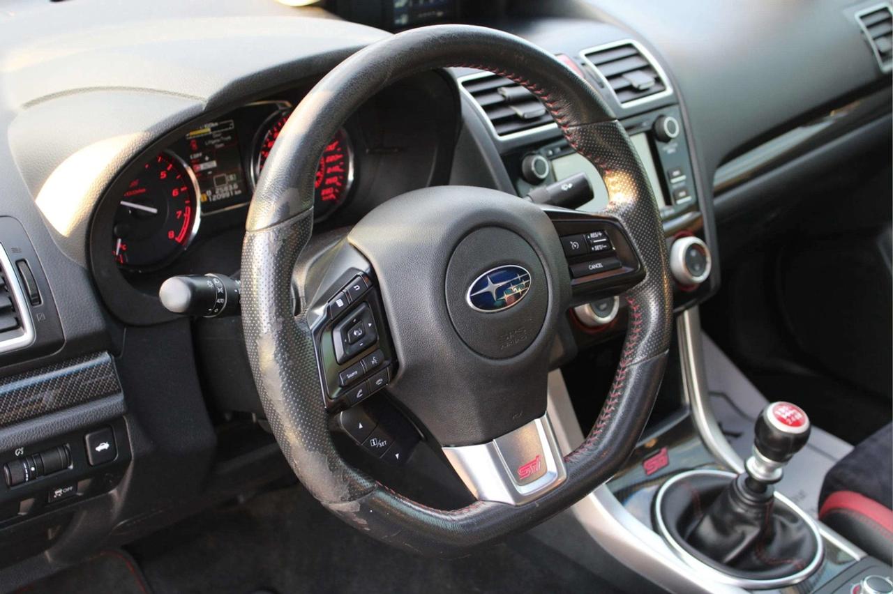 2016 Subaru WRX STI Sport Photo