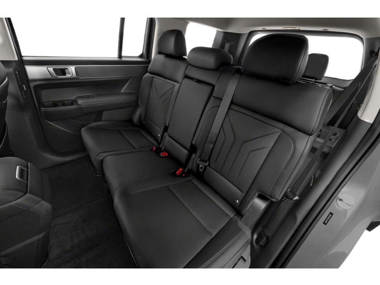 2027 Hyundai Santa Fe HEV Preferred Photo