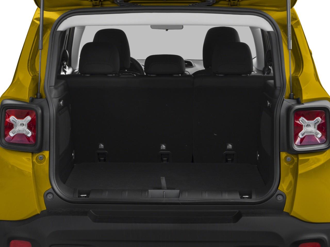 2015 Jeep Renegade 4WD 4dr North Photo