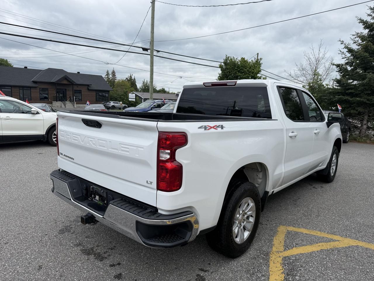 2025 Chevrolet Silverado 1500 LT 4x4-5.3L V8-FACTORY WARRANTY-DRIVE ASSIST Photo4