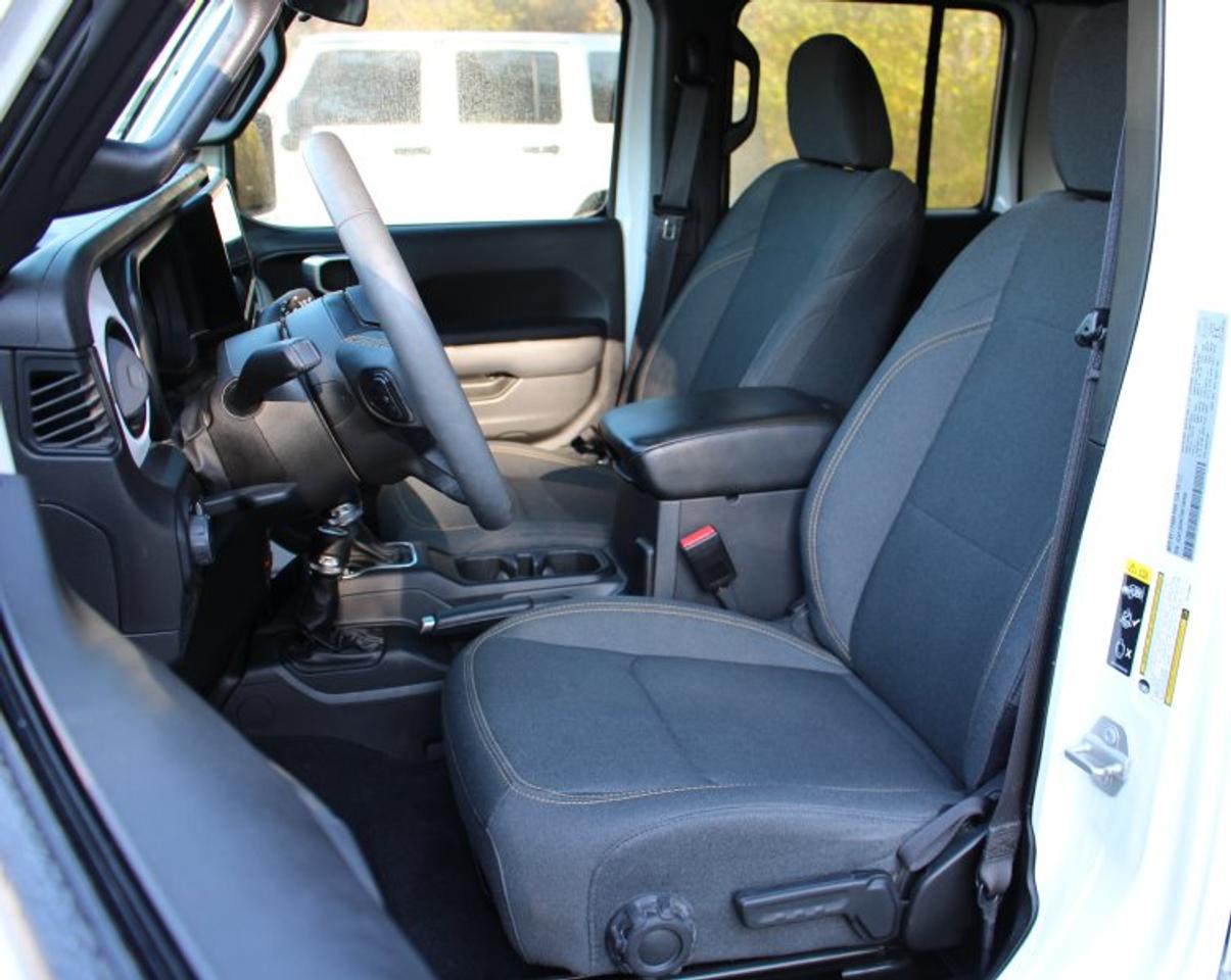 2024 Jeep Wrangler Willys*LowK*4x4*Heated Seats*CarPlay*Rear Cam Photo
