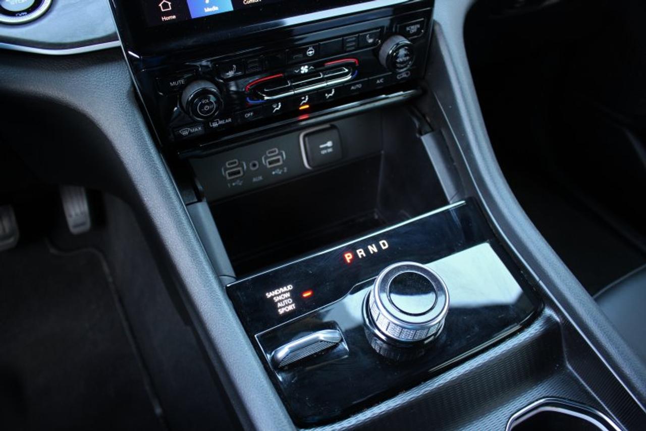 2024 Jeep Grand Cherokee Limited Photo