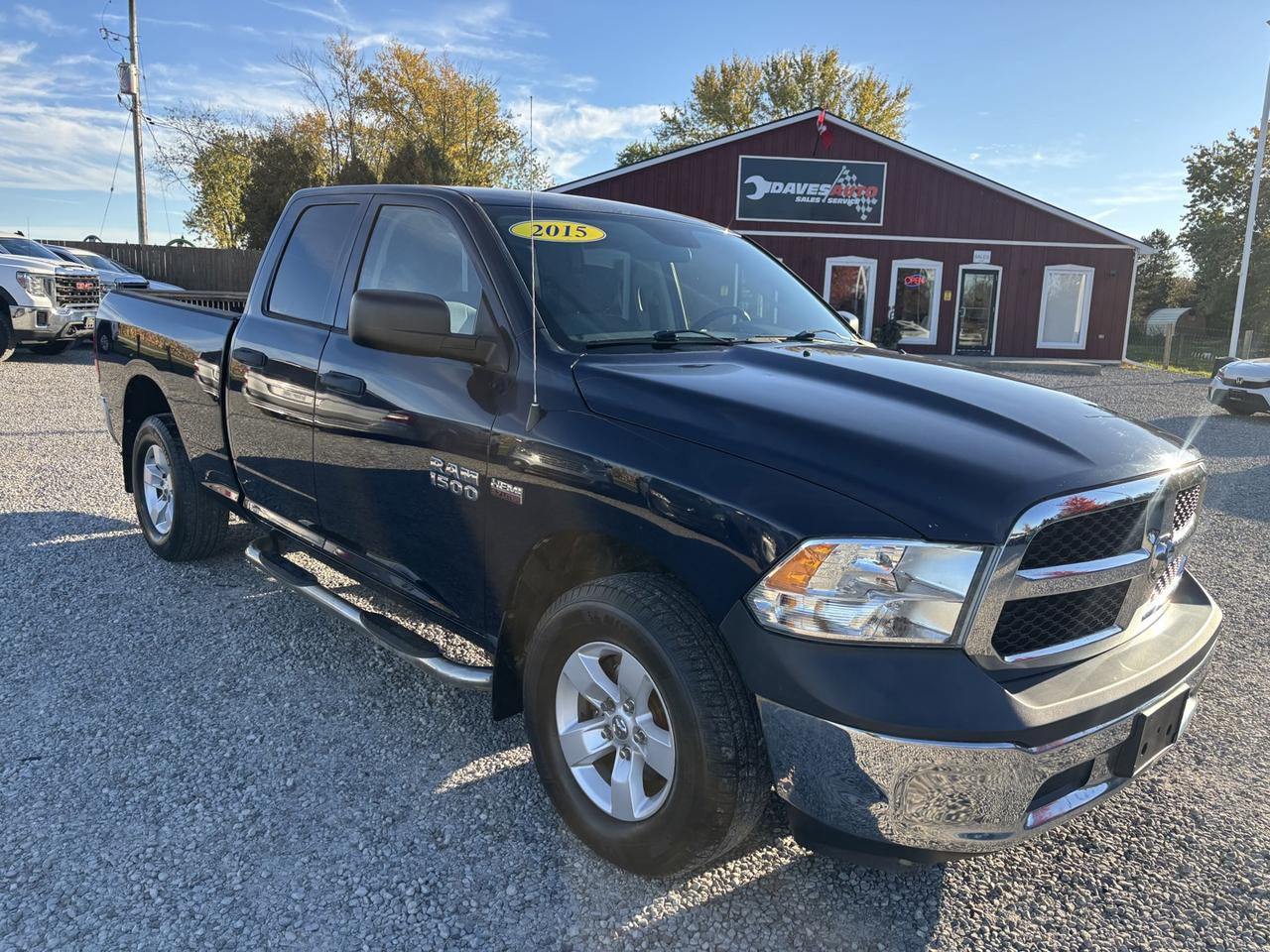 2015 RAM 1500 Tradesman Quad Cab 4WD No Accidents! Hemi! Photo
