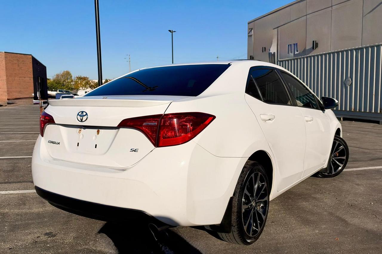 2019 Toyota Corolla SE Photo