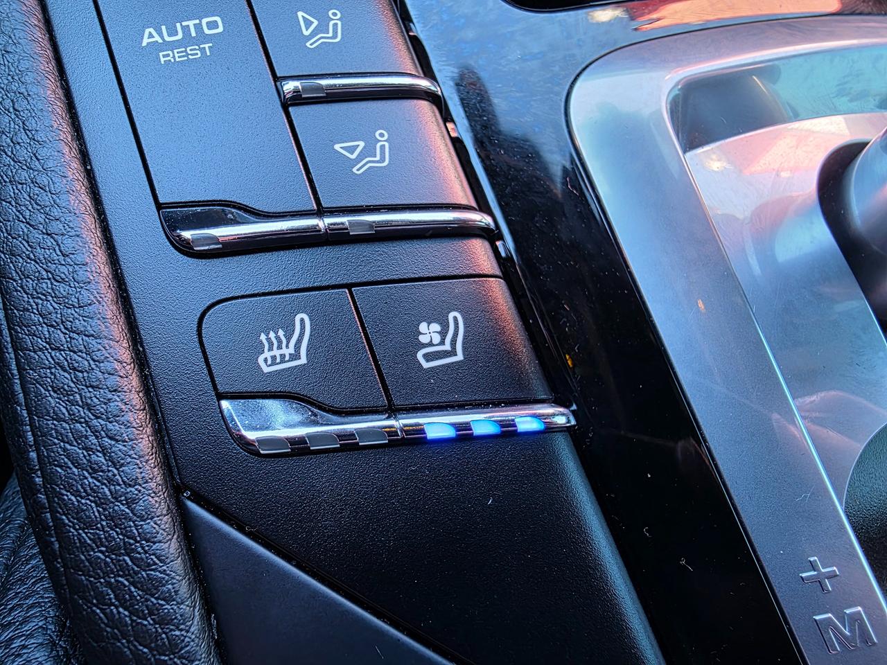 2015 Porsche Cayenne S e-Hybrid AWD Photo