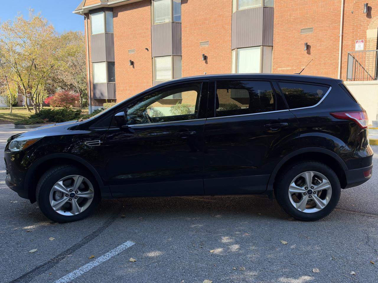 2016 Ford Escape SE Photo