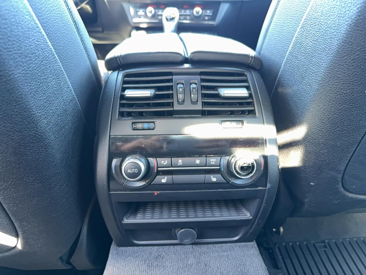 2014 BMW 5 Series 550i xDrive Photo