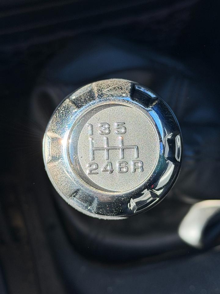 2017 Jeep Wrangler 4WD 4DR SAHARA Photo