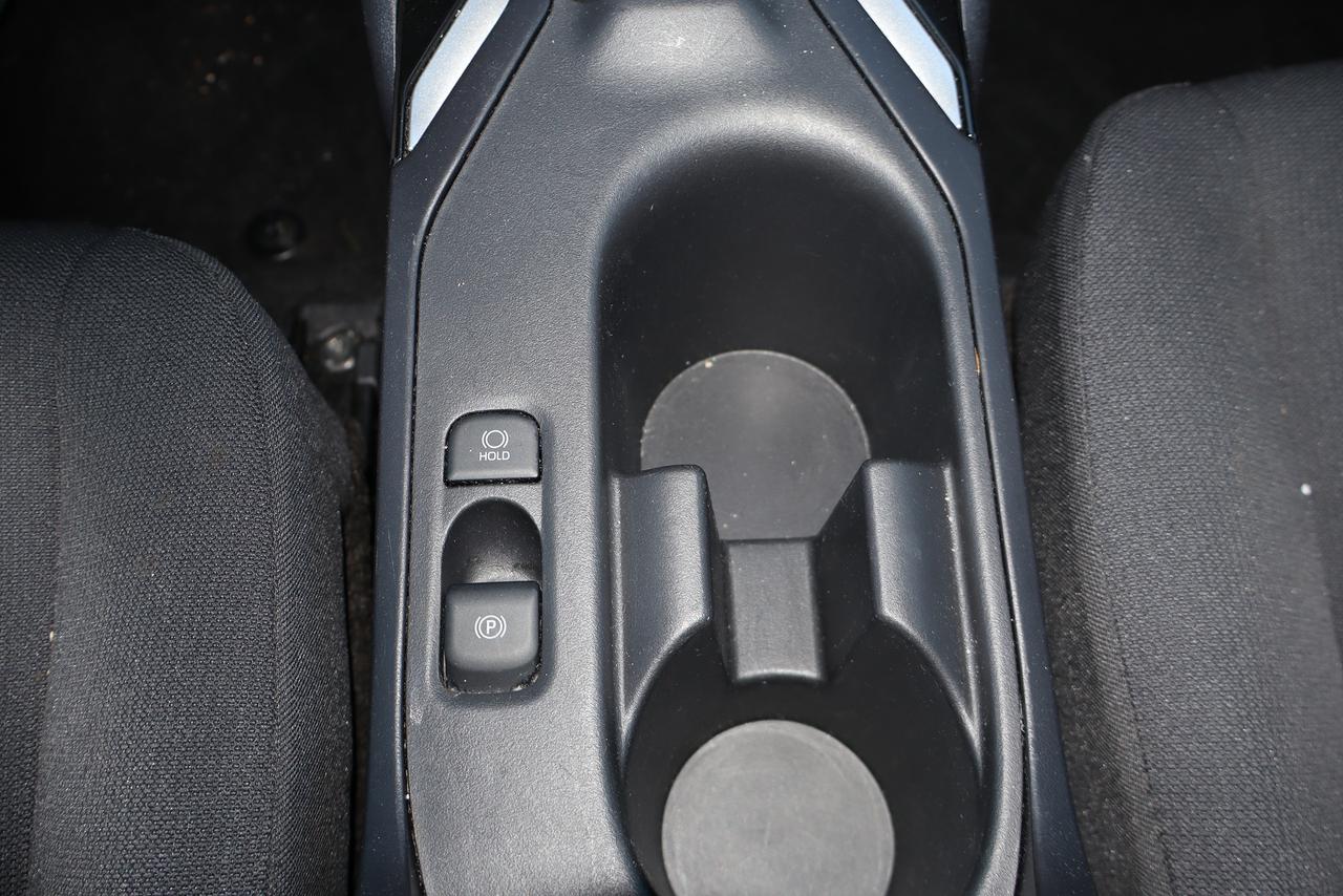 2025 Toyota Corolla LE CVT Photo