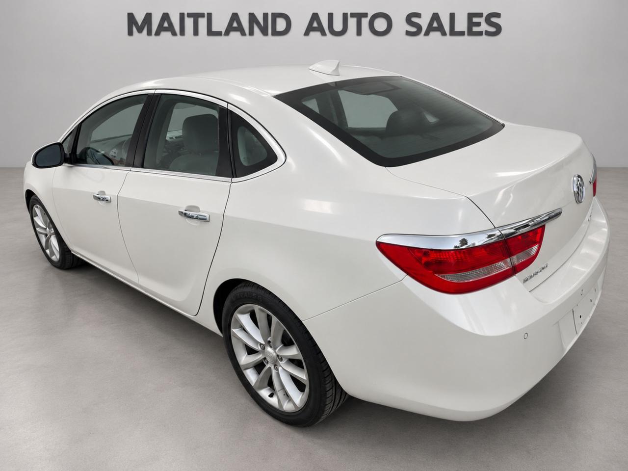 2016 Buick Verano Leather Group Photo3
