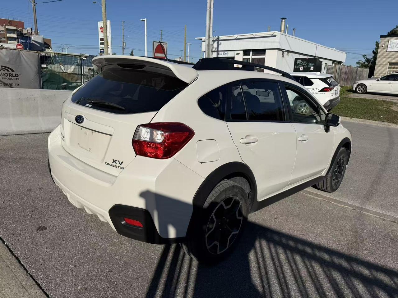 2015 Subaru XV Crosstrek 2.0i w/Sport/Tech Pkg Photo