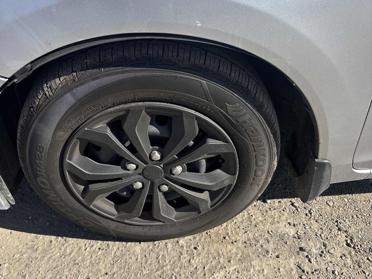 2013 Honda Civic LX Photo