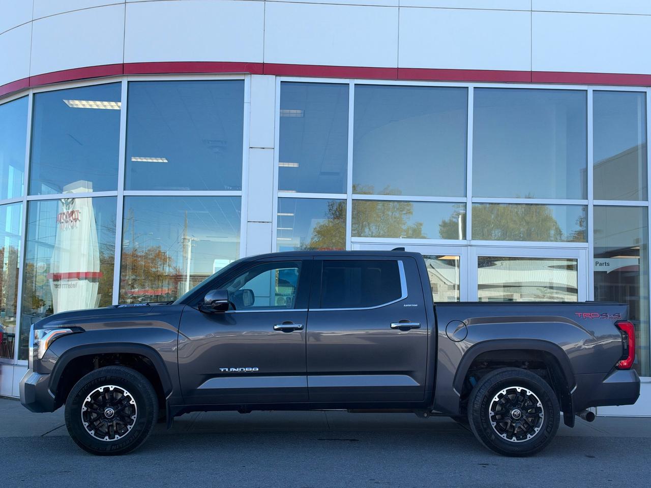 2023 Toyota Tundra Hybrid Limited HYBRID LIMITED TRD! Photo