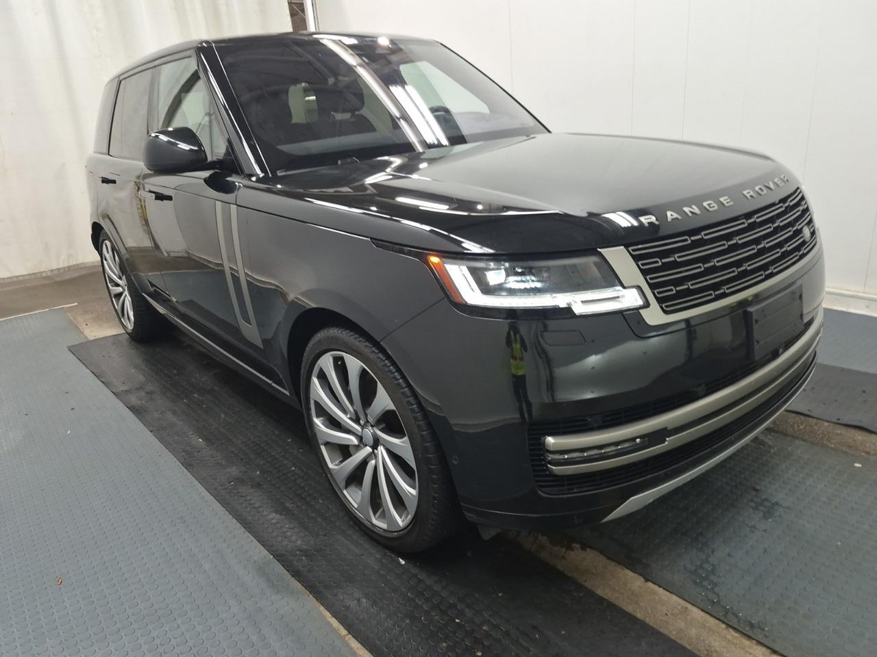 2023 Land Rover Range Rover P530 SE SWB |NO ACCIDENT|1 OWNER|MERIDIAN|COOLED| - Photo #1