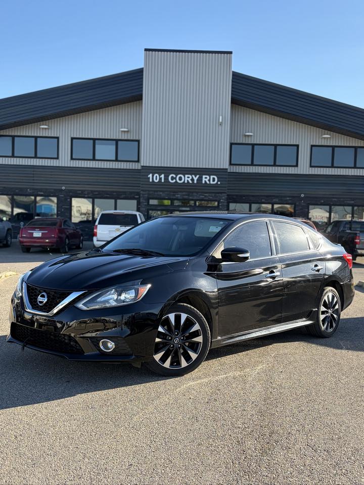 2016 Nissan Sentra SR - Photo #3