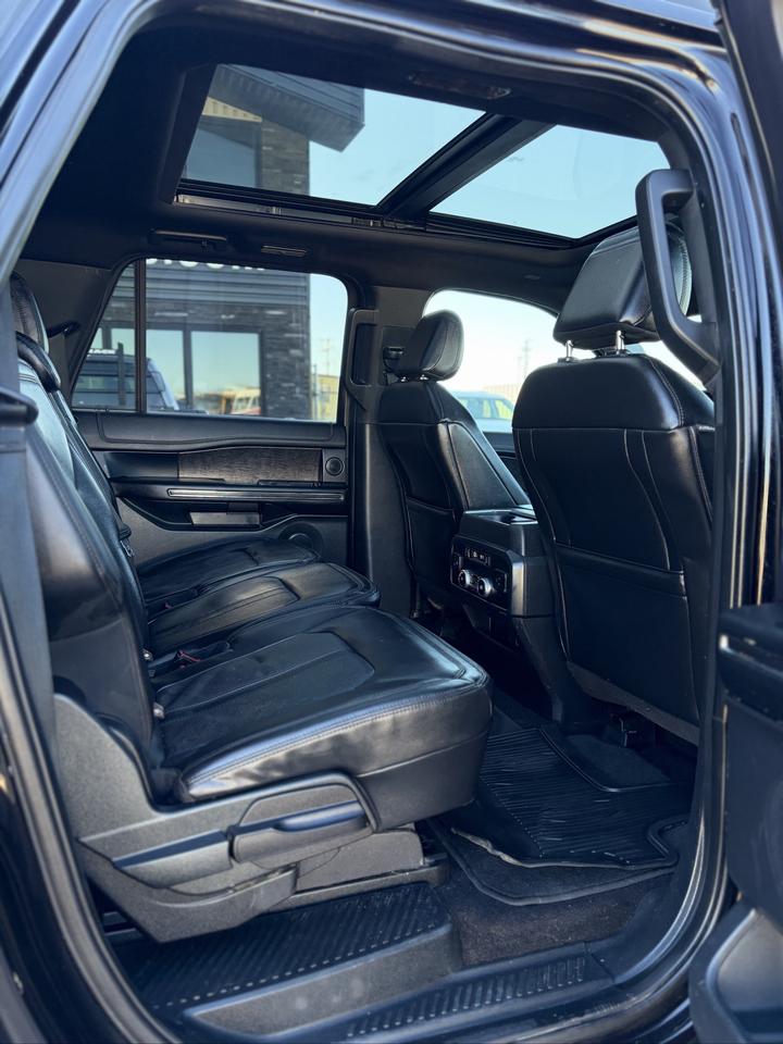 2021 Ford Expedition Limited MAX - Photo #11