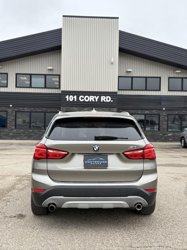 2017 BMW X1 xDrive28i - Photo #7