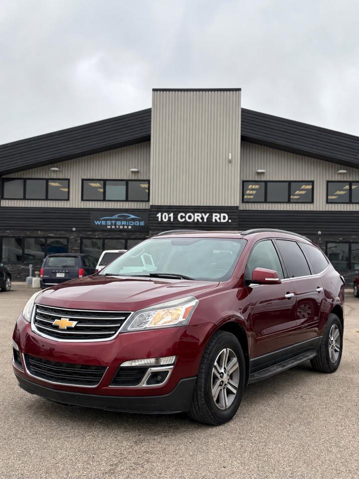 2017 Chevrolet Traverse LT Photo