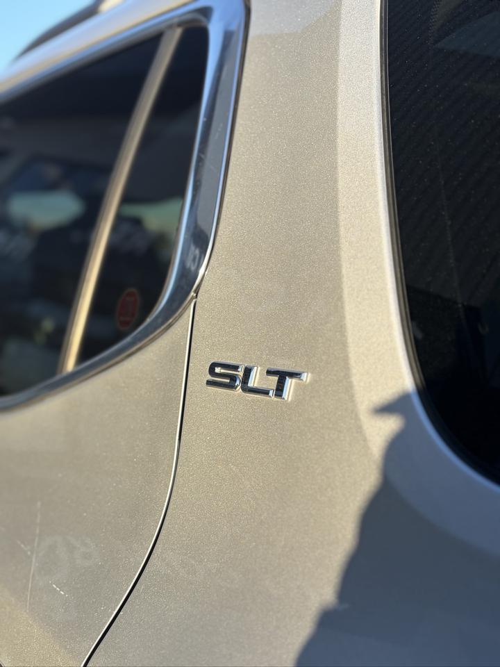 2018 GMC Acadia SLT - Photo #10