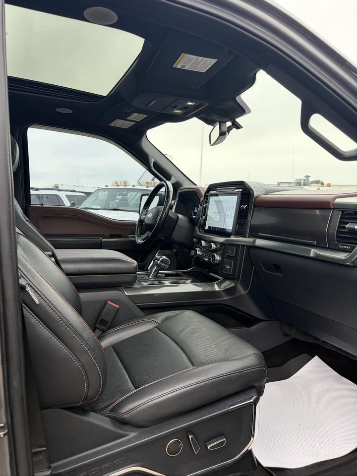 2021 Ford F-150 XL Photo