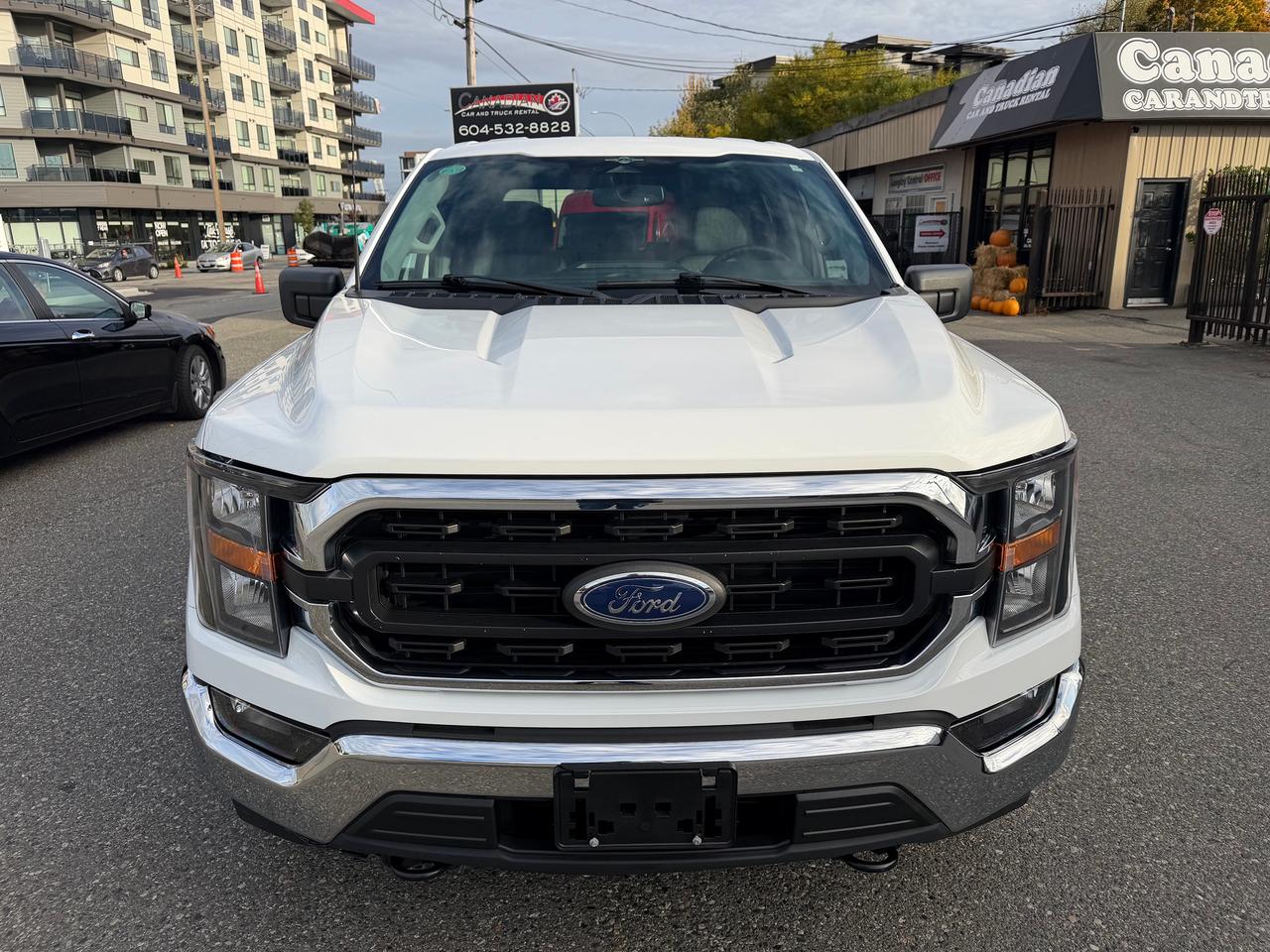 2023 Ford F-150 XLT Photo