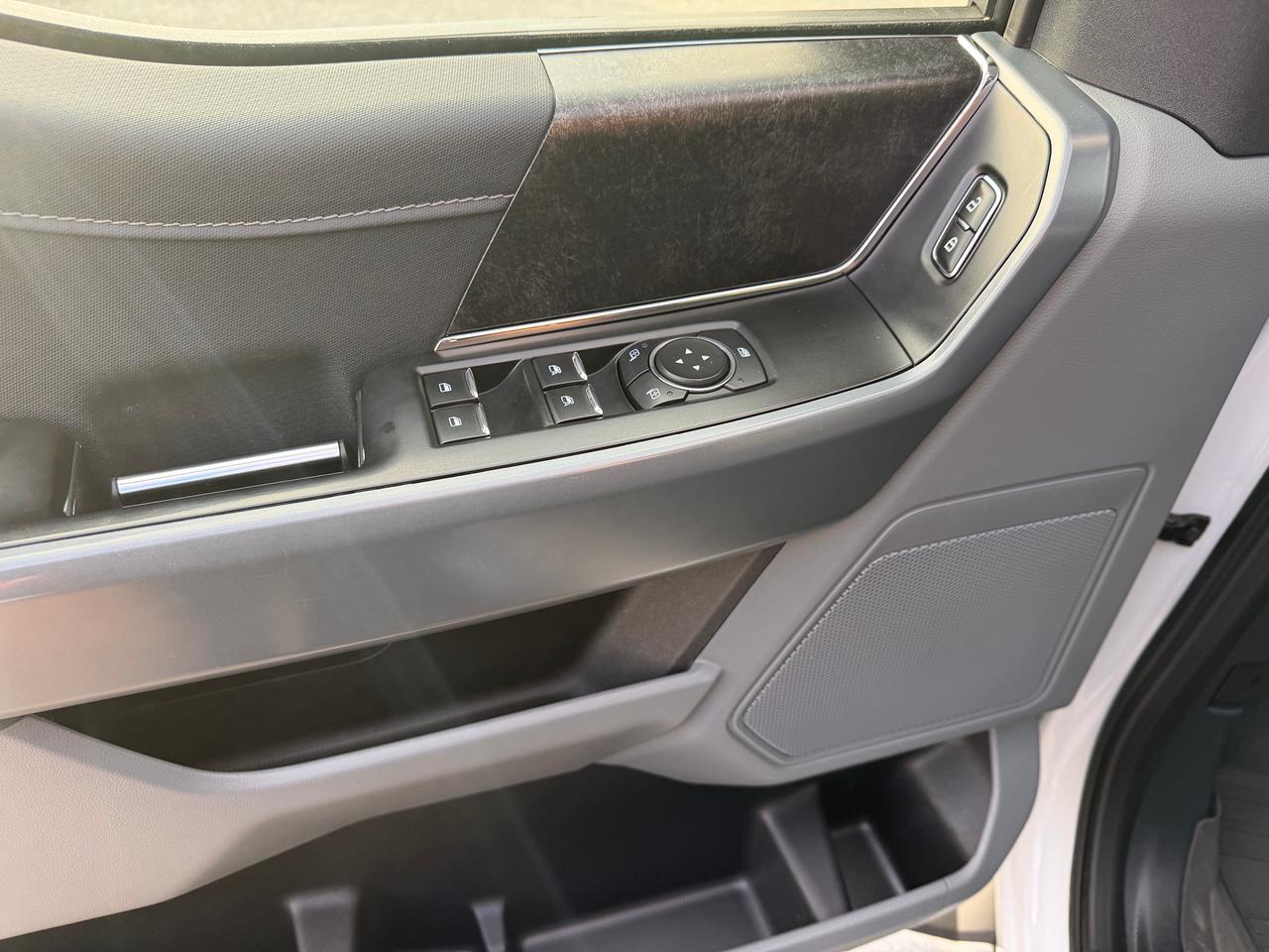 2023 Ford F-150 XLT Photo
