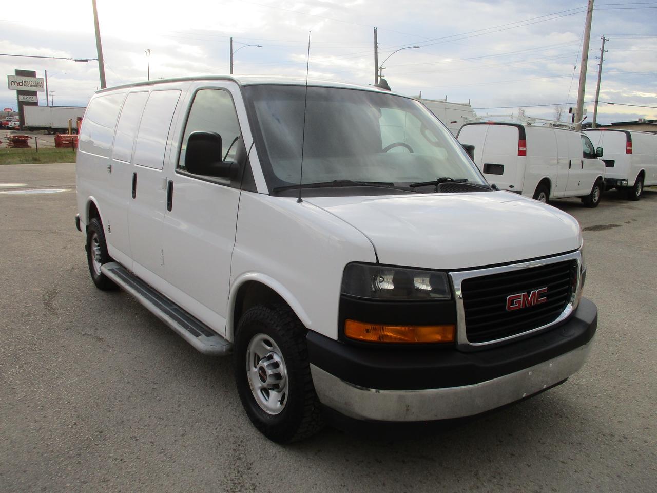 2019 GMC Savana Cargo Van