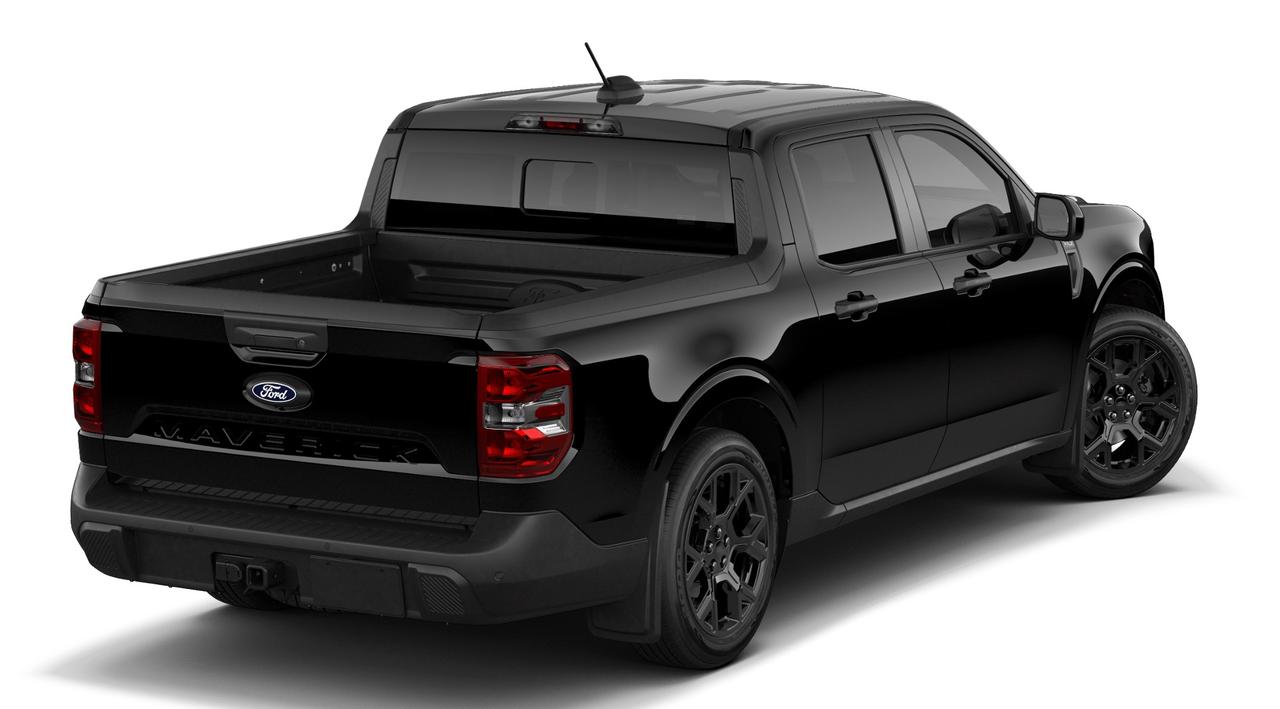 2026 Ford Maverick XLT AWD SuperCrew Photo2