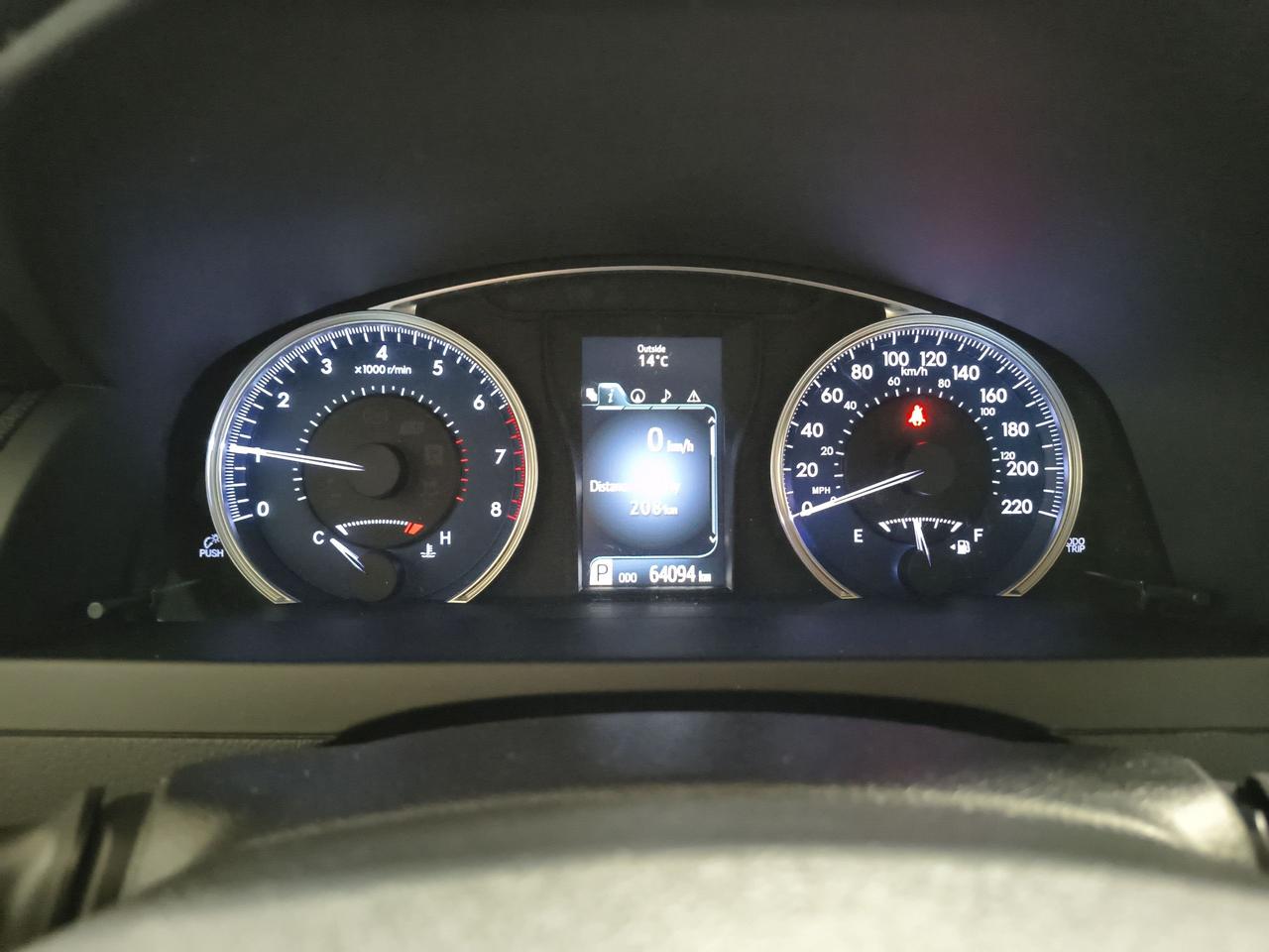 2017 Toyota Camry XLE Photo0